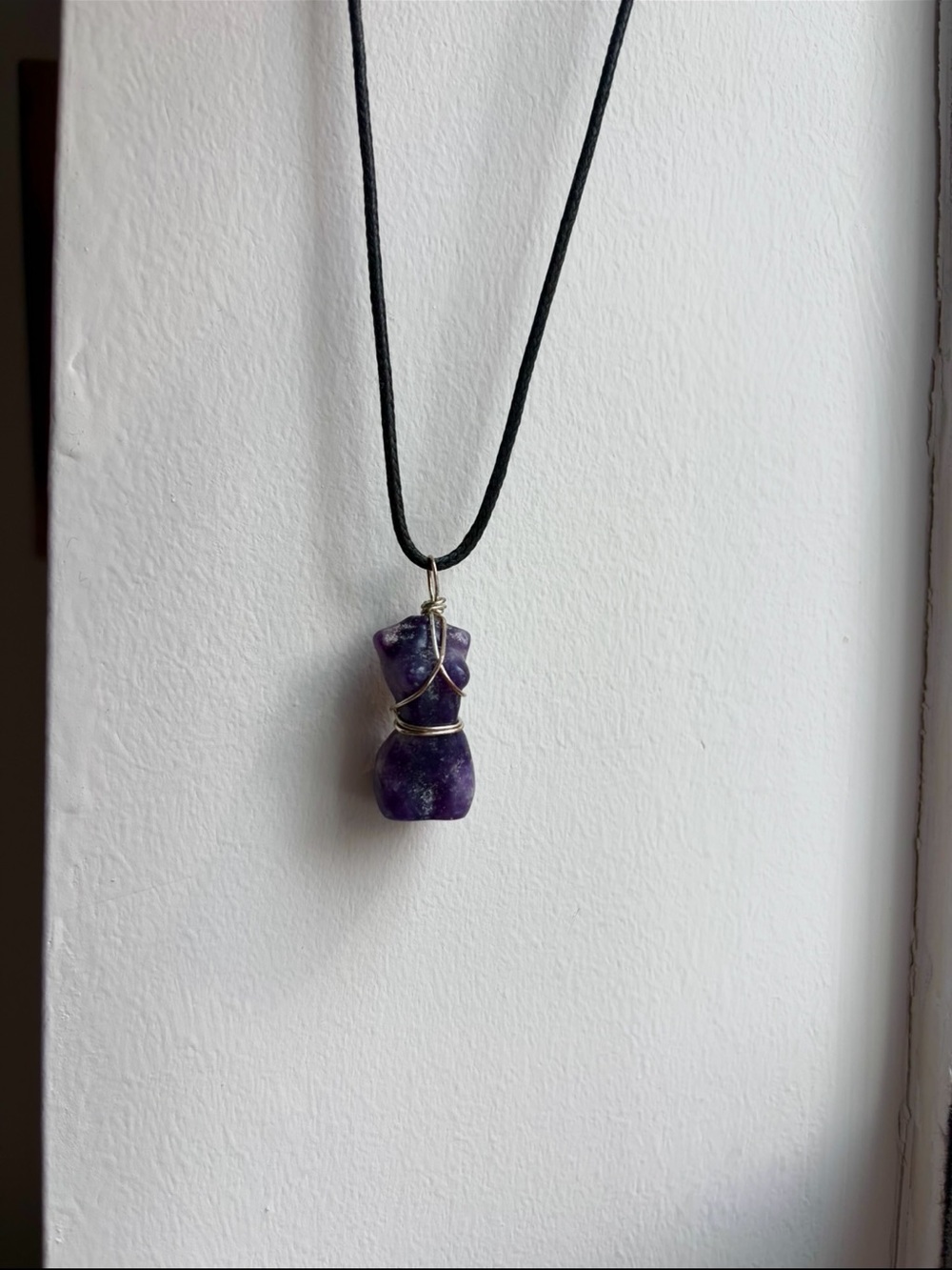 Amethyst Woman Body Crystal Gemstone Necklace, Aquarius February Birth Stone